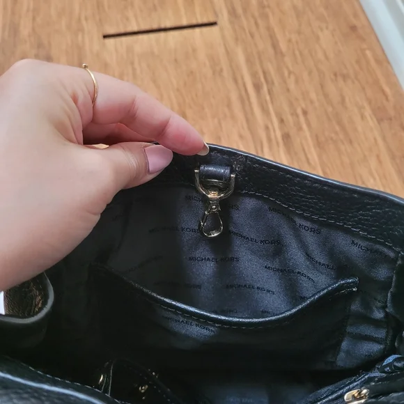 Backpack - Picture 5 of 9